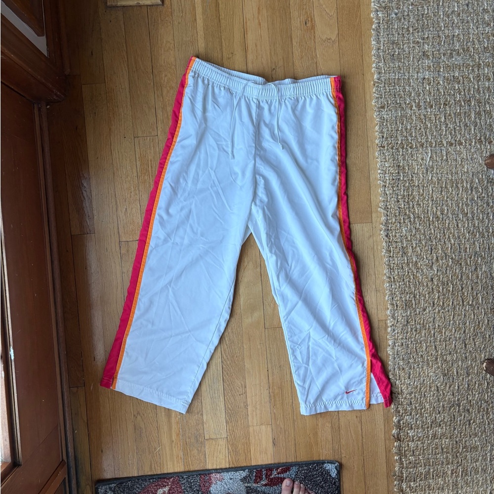 Nike Girls (age 14) Athletic Pants
